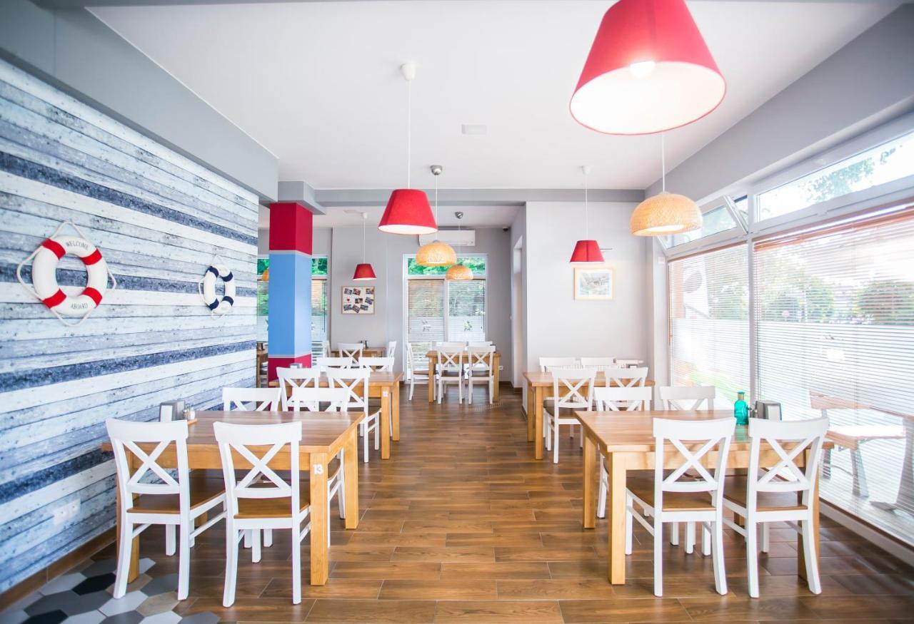 库瑞尼卡慕斯卡 Porto Marina酒店 外观 照片